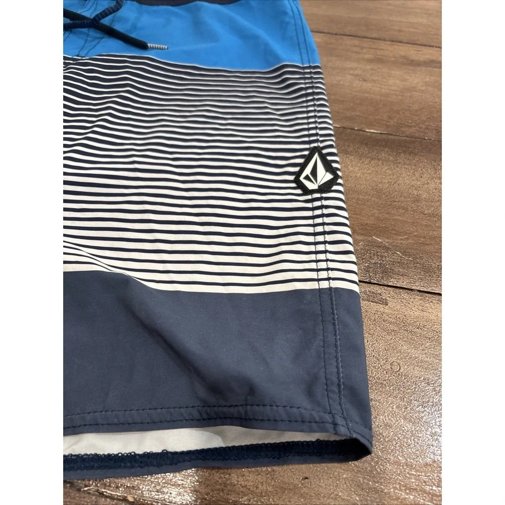 Volcom Mod-Tech Men's‎ 30Blue Board Shorts Drawstring